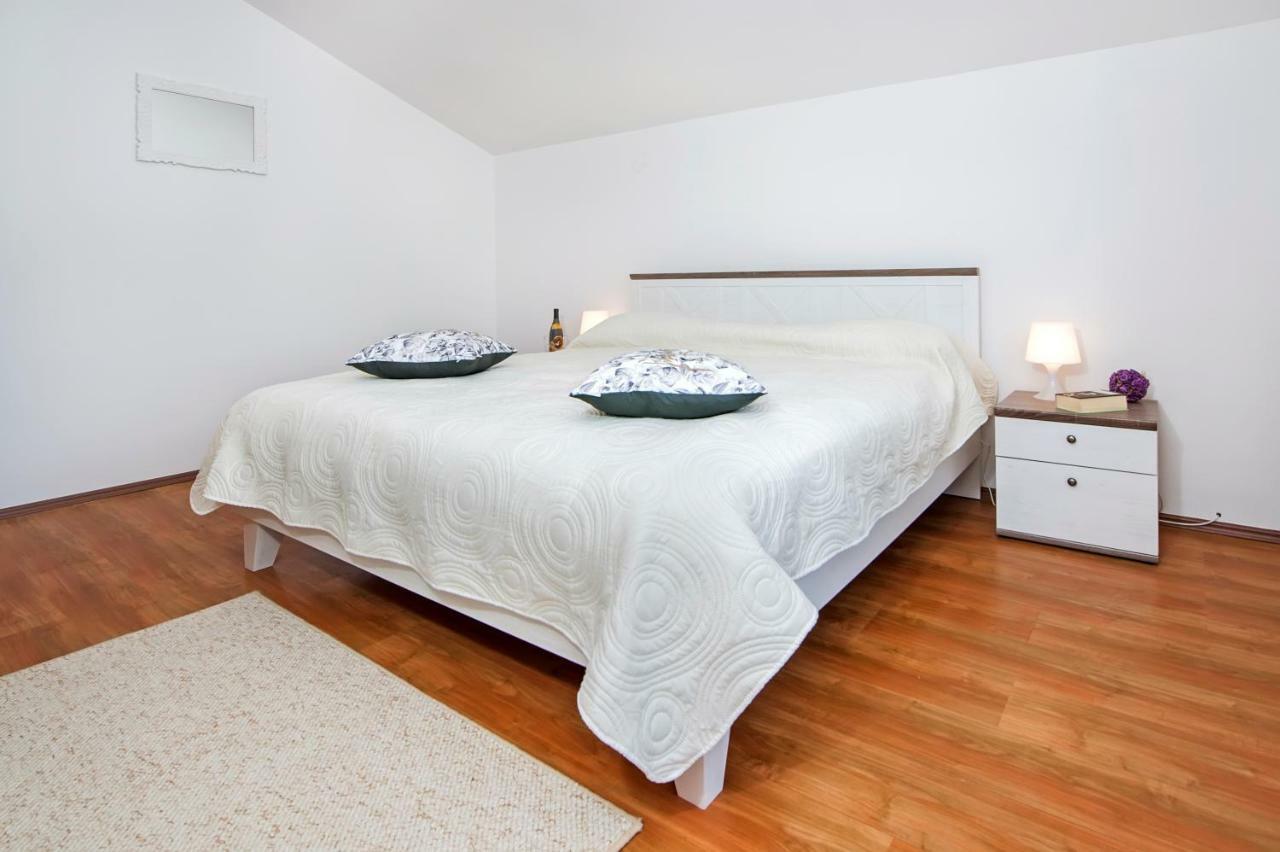 Apartment Len Rovinj Eksteriør billede